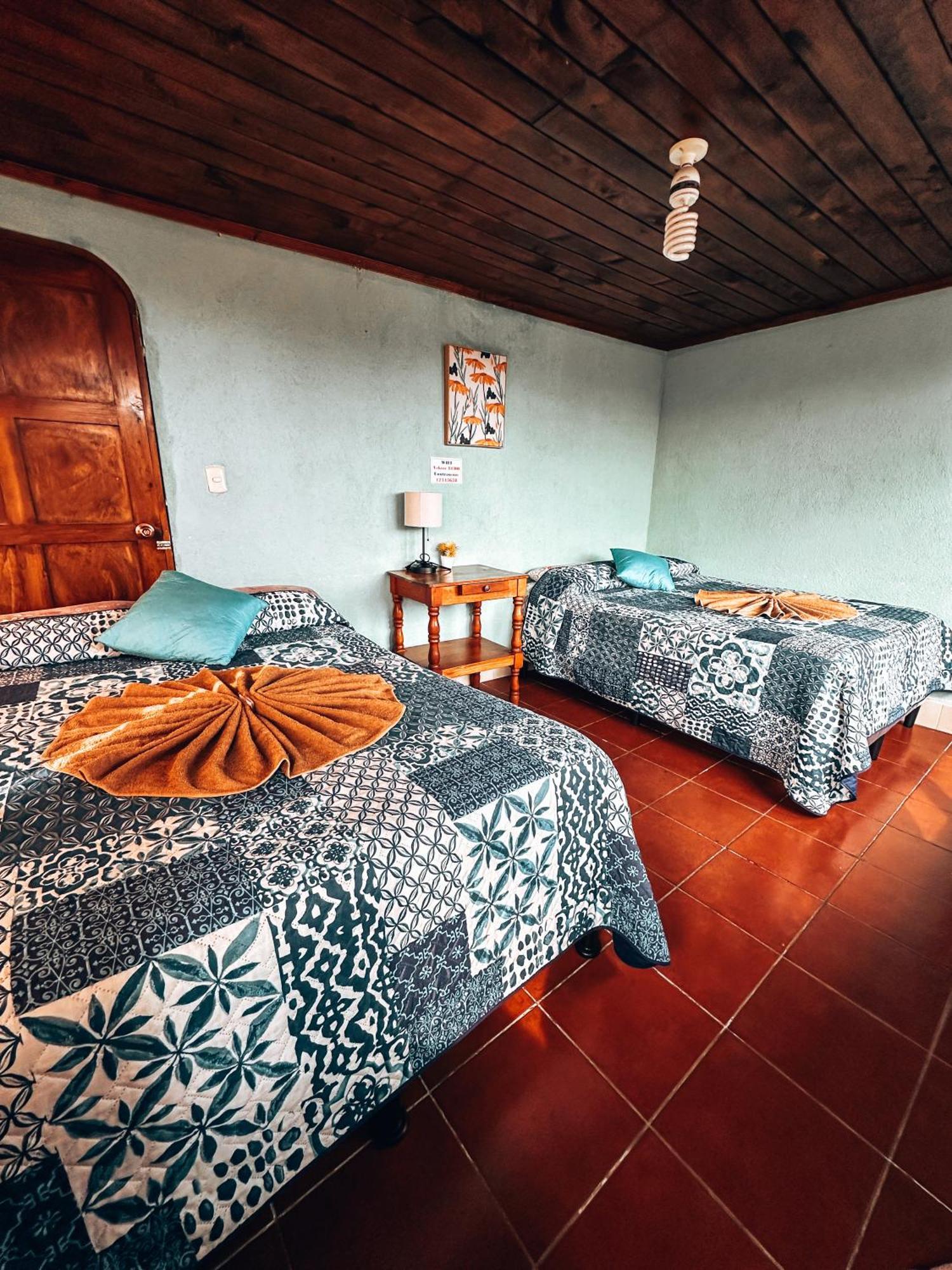 Hostal Sweet Dreams Panajachel Exterior photo